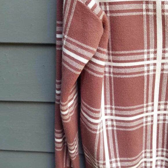 Max Studio Brown White Plaid Knit Sweater with Collar size Medium - Picture 7 of 11